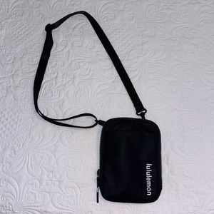 Black nylon lululemon crossbody bag like new